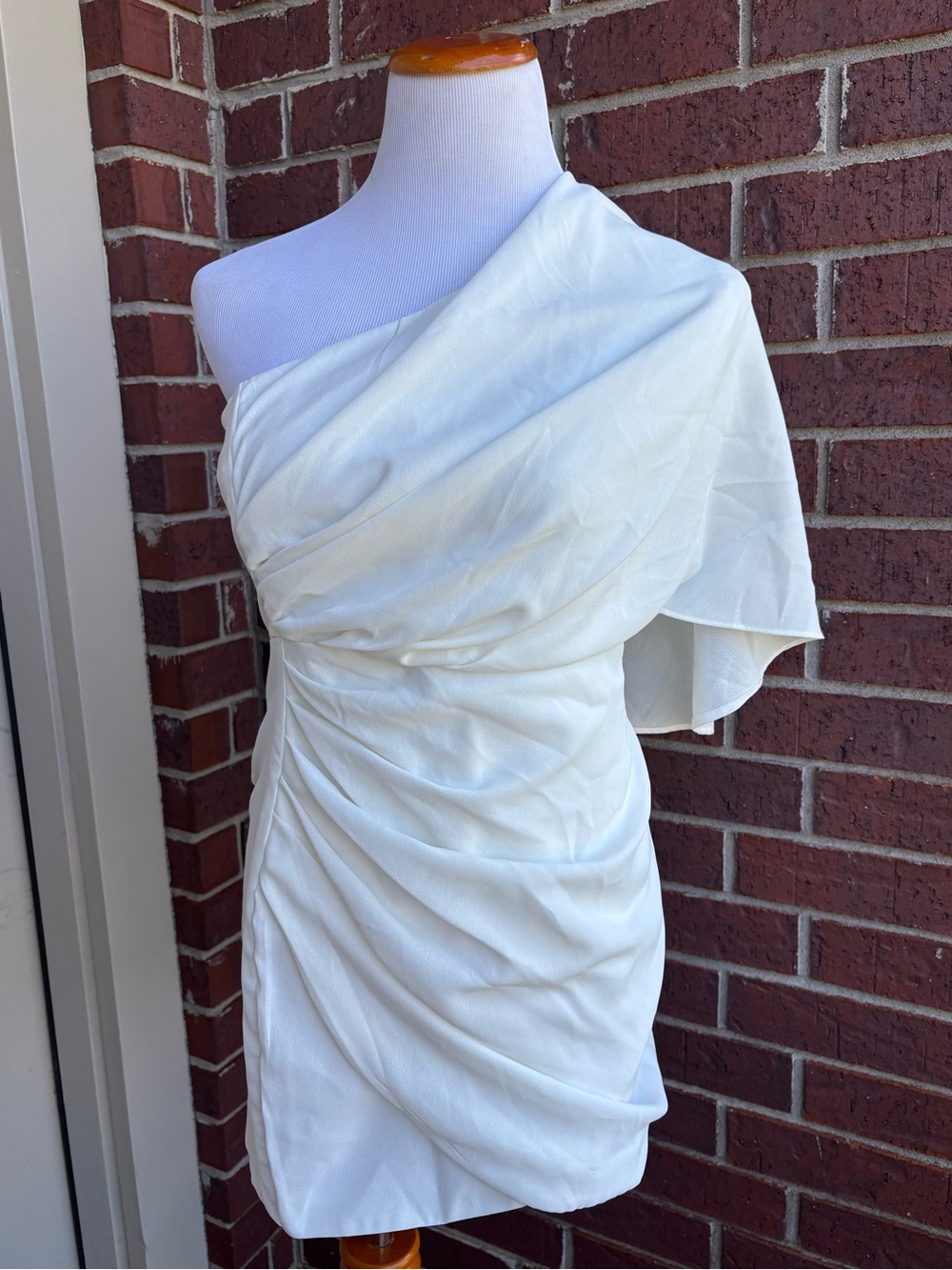 DO+BE Ivory One-Shoulder Ruched Mini Dress